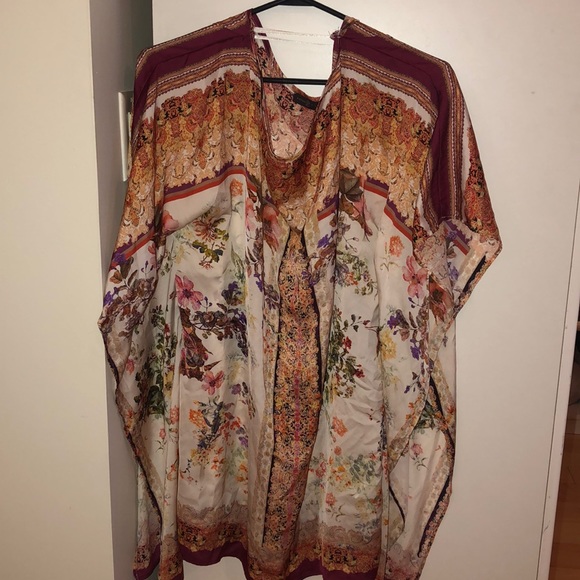 Flower design blouse - Picture 1 of 2